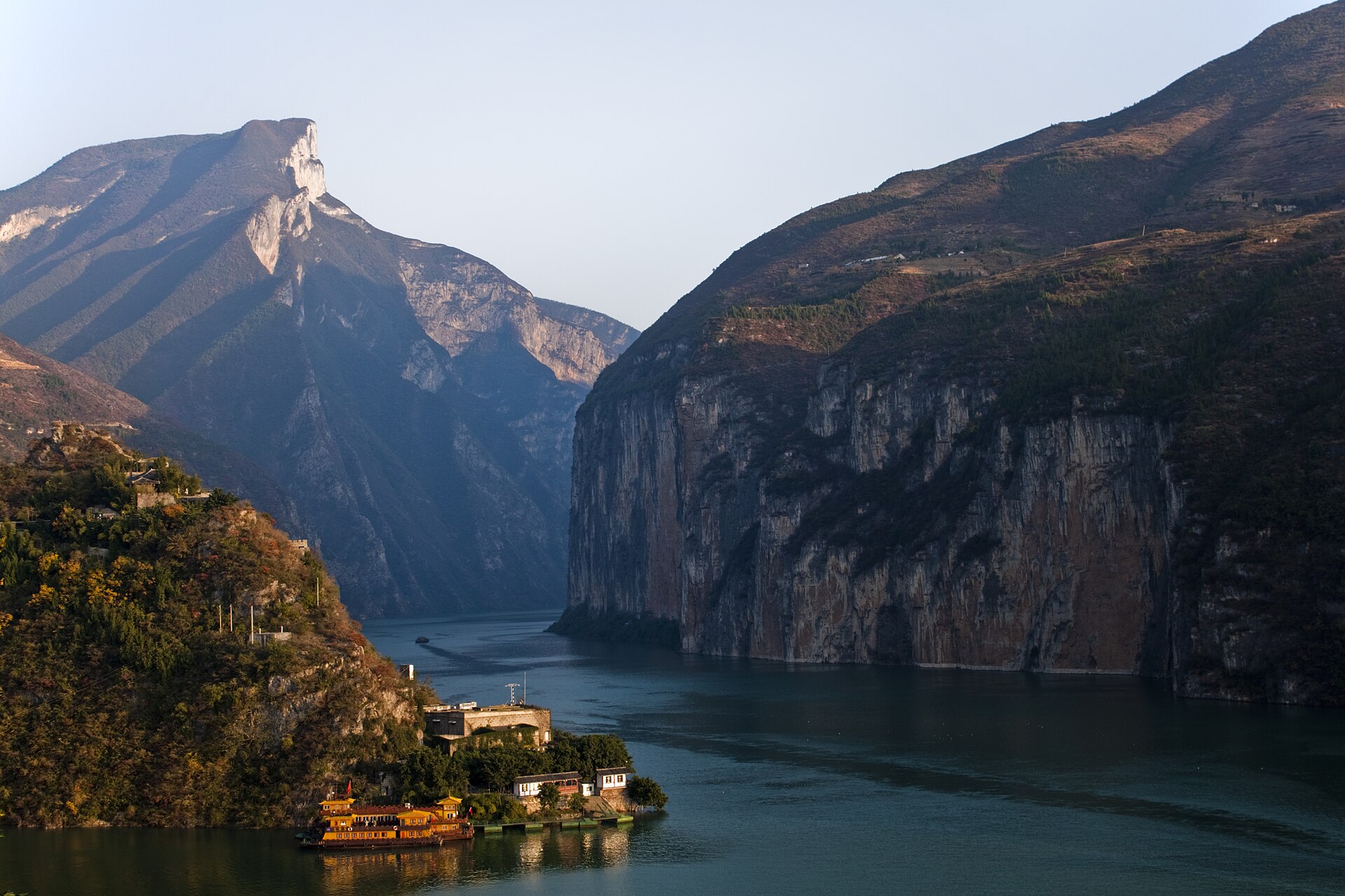 Qutang Gorge along the Yangtze River seen from Baidicheng