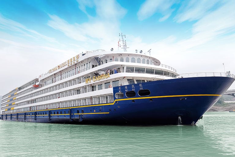 Victoria Cruises ship sailing on the Yangtze River